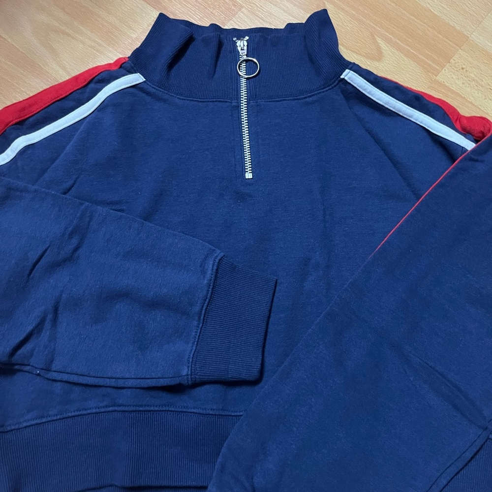 H&M Divided Crop Half Zip Sweatshirt